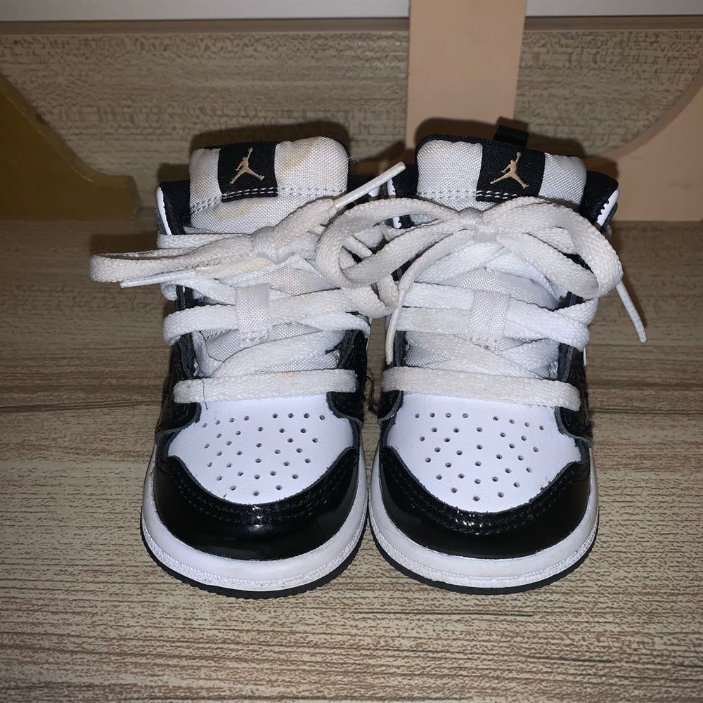 Jordan Kids Black and White Sneakers